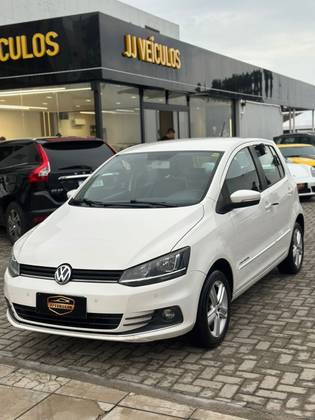 VOLKSWAGEN FOX 1.0 MI COMFORTLINE 8V FLEX 4P MANUAL
